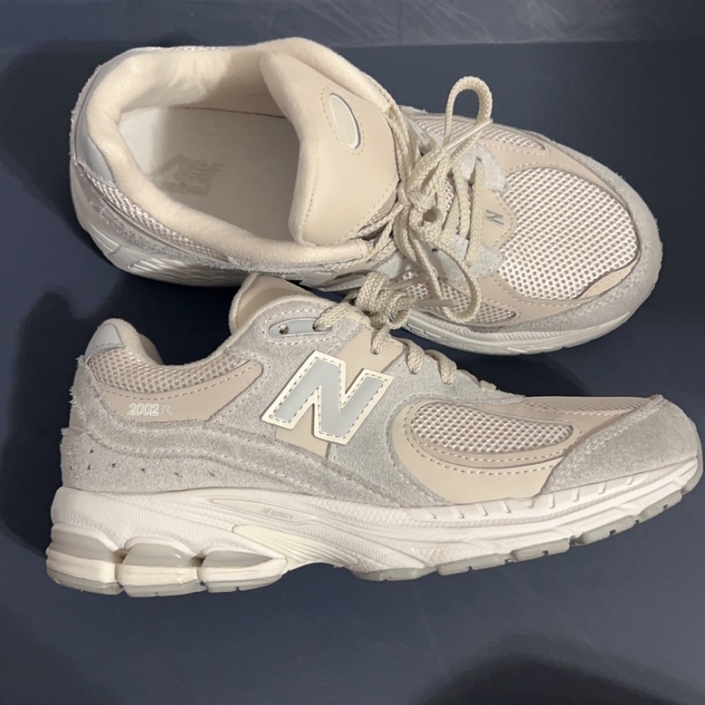 New Balance 2002R Big Kids